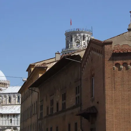 Belvilla By Oyo Le Volte Pisa