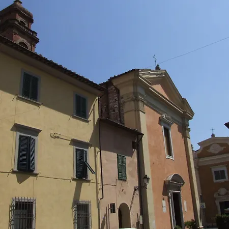 Close To Leaning Tower Piza